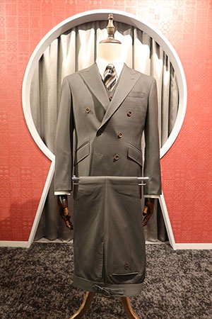 テイラーイグジスト