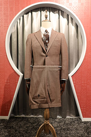 テイラーイグジスト