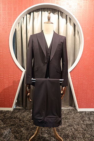 テイラーイグジスト