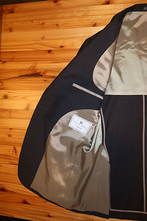 テイラーイグジスト