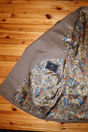 テイラーイグジスト