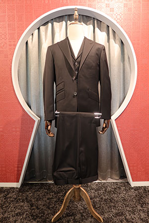 テイラーイグジスト