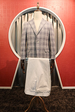 テイラーイグジスト