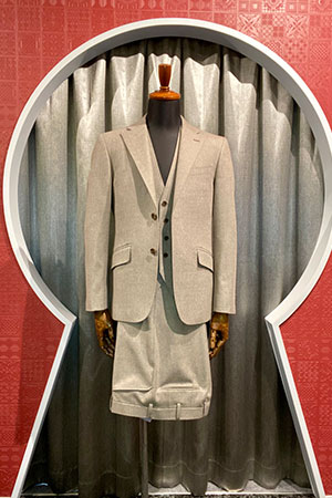 テイラーイグジスト